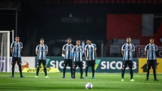 Pela primeira vez na história, Grêmio completa mais de 120 dias seguidos no Z-4