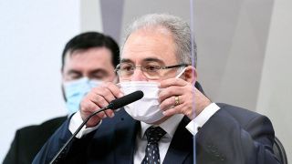 Ministro da Saúde compara máscara a camisinha: “Diminui doenças, mas vou fazer lei pra obrigar o uso?”