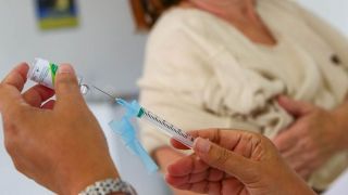 Sem vacinação, sarampo pode causar até três mortes a cada mil casos em crianças