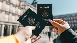 Os Estados Unidos emitem o primeiro passaporte para pessoas não binárias