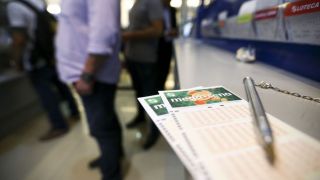 Mega-Sena acumulada deve pagar R$ 75 milhões neste sábado