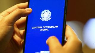 Governo revisa e reúne mais de mil decretos trabalhistas em 15 normas