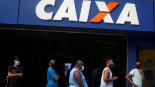Agências da Caixa voltam ao horário de atendimento pré-pandemia nesta terça