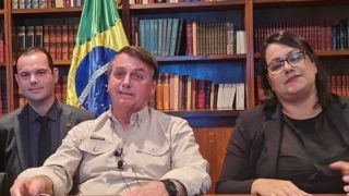 Ministro do Supremo abre inquérito contra Bolsonaro por causa de fake news sobre vacina e aids