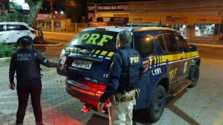 Após fuga motorista embriagado é preso pela PRF na BR-116 em Guaíba