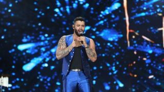Testes falsos de Covid-19 para ver show de Gusttavo Lima levam treze pessoas para a delegacia de Foz do Iguaçu