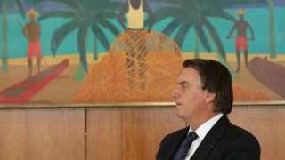 Bolsonaro sanciona com vetos o Orçamento de 2022
