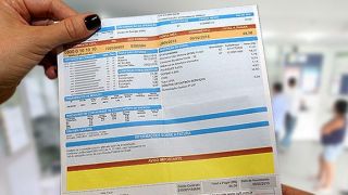 Conta de luz dos brasileiros sobe 137% a mais do que a inflação