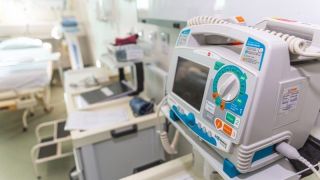 Pessoas não vacinadas são a maioria entre as hospitalizações e óbitos por covid-19 em janeiro