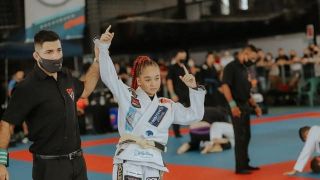 Jovem inspiração: gaúcha de 12 anos é tricampeã mundial de jiu jitsu