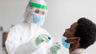 Brasil possui 650 mil óbitos por consequência da covid-19