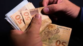 Brasil volta a ultrapassar a marca de 65 milhões de inadimplentes