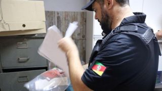 Polícia realiza operação para desarticular organização criminosa que desviava dinheiro da Fase-RS