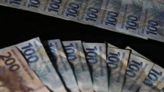 Copom define hoje a taxa básica de juros