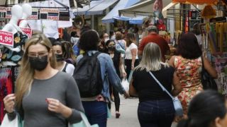 Pequenos negócios geram 72% das vagas de emprego no primeiro semestre