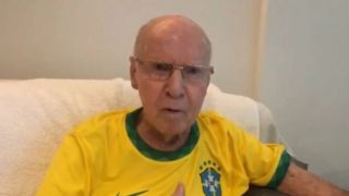 Zagallo recebe alta de hospital após 12 dias de internação