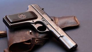 Professora encontra pistola dentro de mochila de bebê em Novo Hamburgo