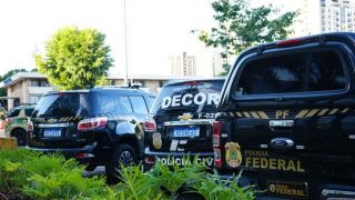 Polícia Federal realiza operação contra participantes de atos de vandalismo em Brasília