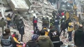 Passa de 34 mil o número de mortos após terremoto na Turquia e na Síria
