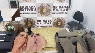 Brigada Militar de Lajeado encontrou um dos carros usados no confronto com a Polícia Federal na madrugada, em Cristal