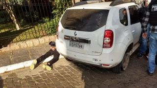 Criminoso é baleado e outros dois presos em confronto com a Policia Civil 