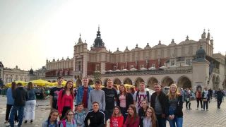 Jovens de Dom Feliciano estão na Polônia