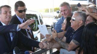 Intenção é não demarcar mais terra indígena, diz Bolsonaro