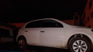 Após denúncia, carro furtado poucas horas antes é recuperado pela Brigada Militar