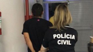 Homem é preso após dar 18 facadas na ex-companheira em Viamão