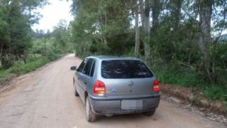 Carro roubado em Dom Feliciano é recuperado após troca de tiros com a Brigada Militar