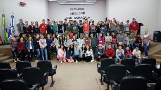 Prefeito Clenio Boeira palestra para alunos