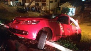 Homem morre em acidente envolvendo caminhão e dois veículos na BR-116