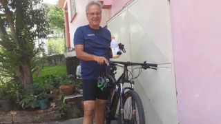 Senhor de 70 anos percorreu 42 km de bicicleta ao visitar amigos em Dom Feliciano
