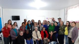 CRAS convida para encontros da terceira idade
