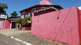 Justiça solta homens presos por estupro de adolescente que morreu em motel de Novo Hamburgo