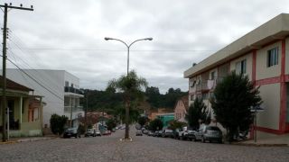 Mais um paciente aguarda resultado do teste para Covid-19 em Dom Feliciano