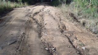 Vereador do PT pede reparos na estrada do Caminho Novo