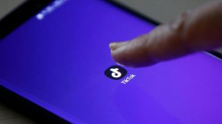 TikTok violou regras de privacidade de crianças, dizem entidades