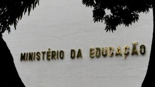 Bolsonaro dá diretoria de fundo bilionário ao PL, partido do Centrão
