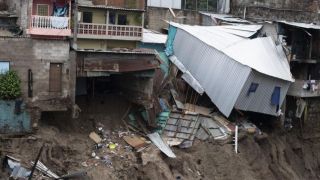 Tempestade Amanda deixa 18 mortos em El Salvador, Guatemala e Honduras