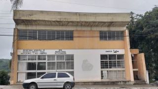 Vereador Cristiano Studzinski pede providências referente à transferência da sede das Secretarias Municipais