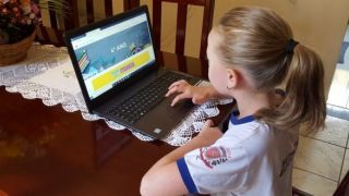 Alunos devem entregar as atividades escolares até hoje terça-feira (16)