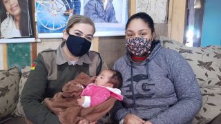 Soldada da BM ajuda a salvar bebê engasgada em Rio Pardo: 'Ela iluminou o meu serviço'