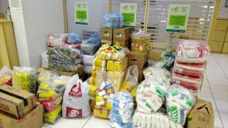 Sicredi Dom Feliciano arrecada mais de uma tonelada de alimento no dia C
