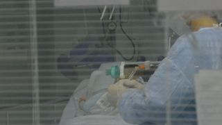 Brasil se aproxima de 80 mil mortes com quase 2,1 milhões de casos de Covid-19