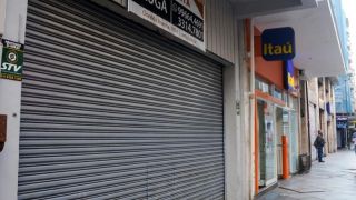 Lockdown assusta e empresários pedem flexibilização em Porto Alegre