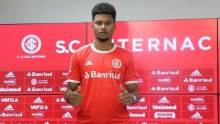 Lucas Ribeiro elogia Coudet e afirma: "Estou pronto pra jogar"